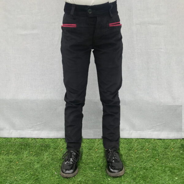 pantalone in velluto modello sardo nero con tasche rosse